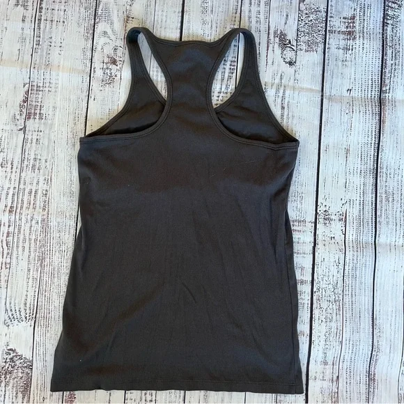 Love by Gap Lounge Wear Ribbed Racer Back Tank Tops 4 Pack Built in Shelf Bra Lg - Picture 3 of 3